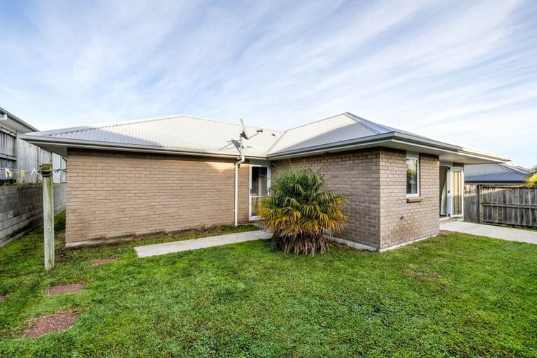 Photo of property in 6 Queens Park Crescent, Frankton, Hamilton, 3204