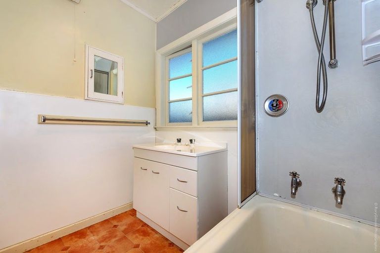 Photo of property in 304 Wairakei Road, Bryndwr, Christchurch, 8053