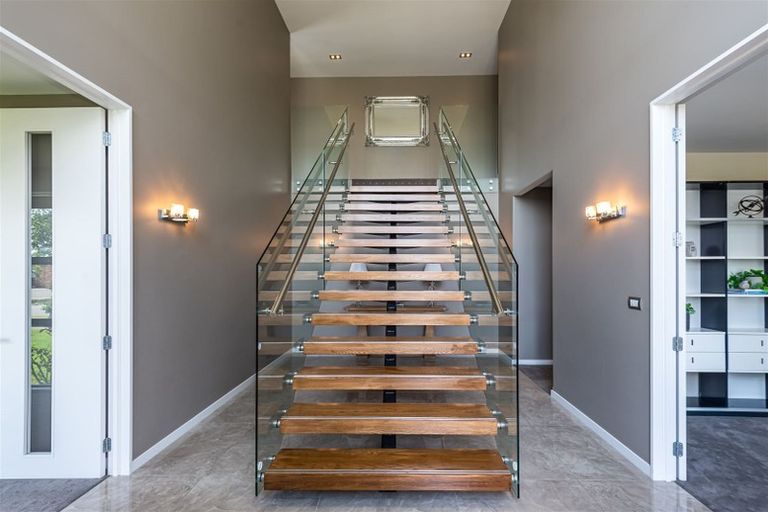 Photo of property in 16 Mariposa Crescent, Aidanfield, Christchurch, 8025