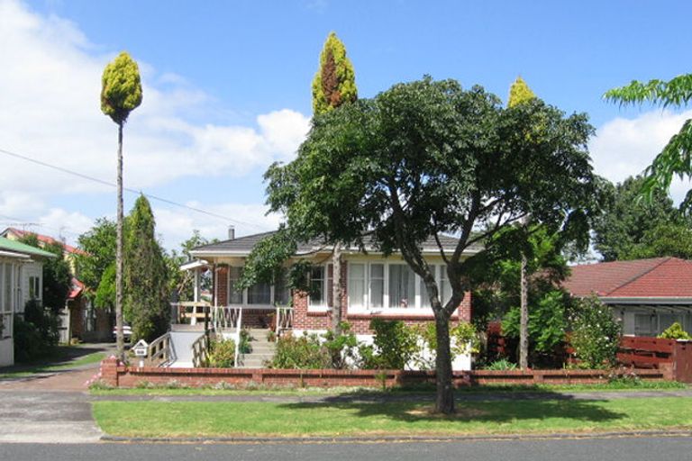 Photo of property in 137 Grey Street, Onehunga, Auckland, 1061