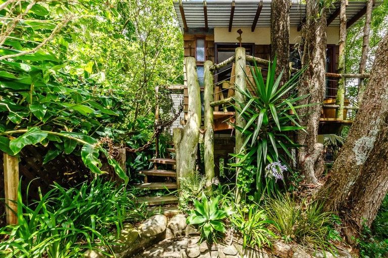 Photo of property in 111 Ruapehu Street, Paraparaumu, 5032