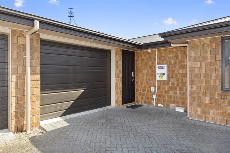 Photo of property in 4/31 Jones Crescent, Melville, Hamilton, 3206