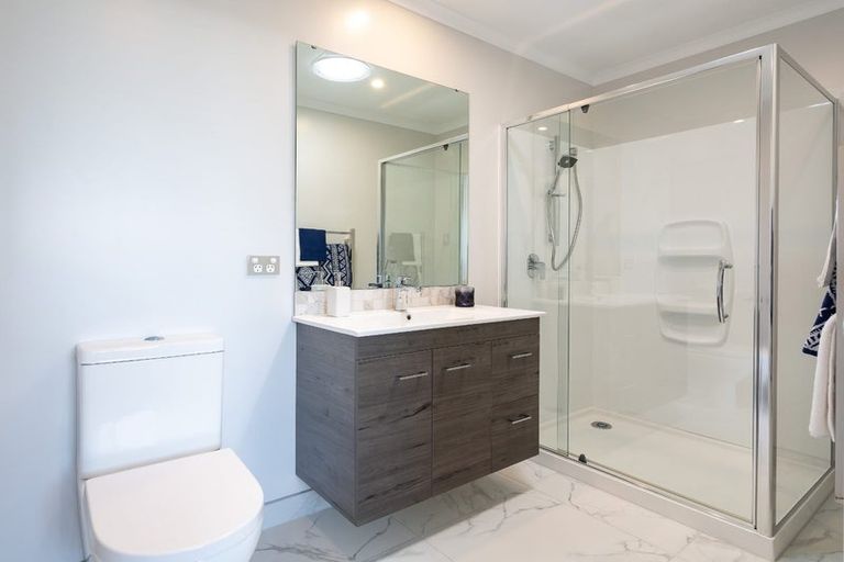 Photo of property in 85e Hobsonville Point Road, Hobsonville, Auckland, 0616