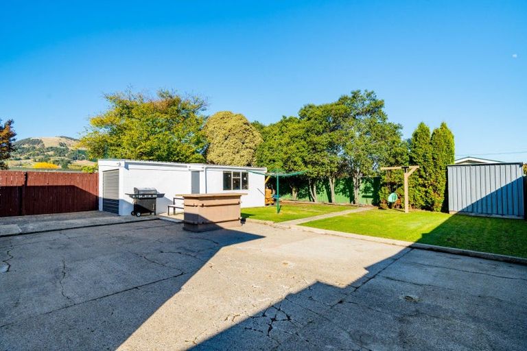 Photo of property in 28 Mcdonald Street, Mosgiel, 9024