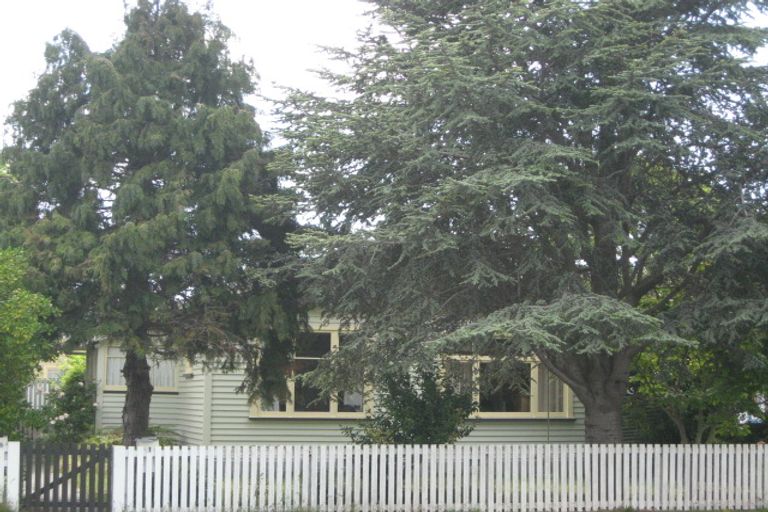 Photo of property in 126 Simeon Street, Spreydon, Christchurch, 8024
