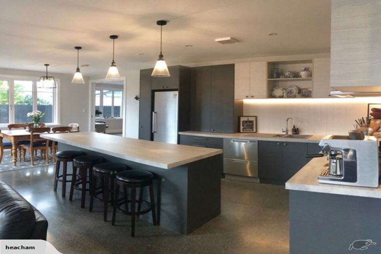 Photo of property in 90a Saint Martins Road, Saint Martins, Christchurch, 8022