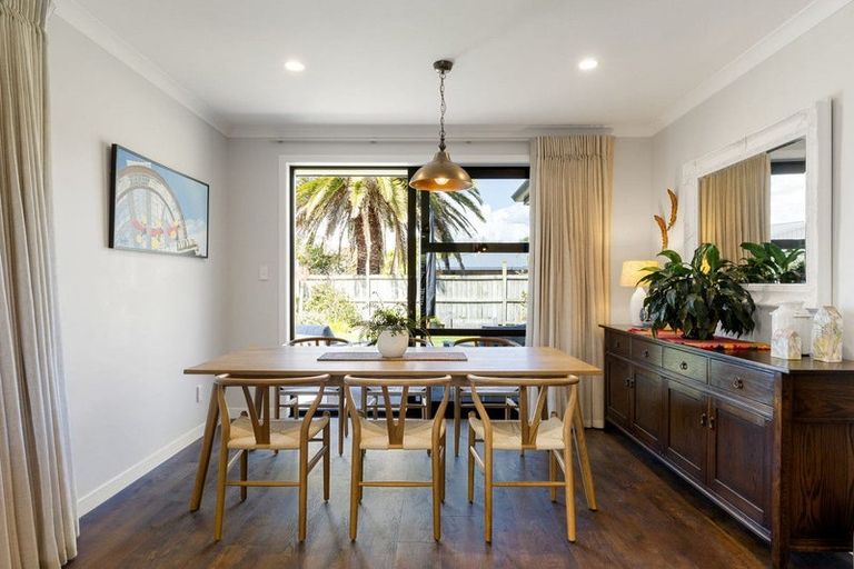 Photo of property in 14 Bronte Place, Leamington, Cambridge, 3432