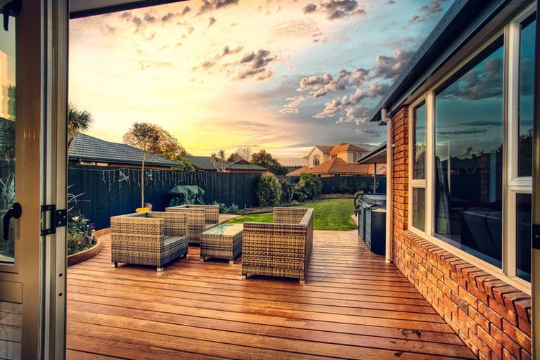 Photo of property in 41 Broadhaven Avenue, Parklands, Christchurch, 8083