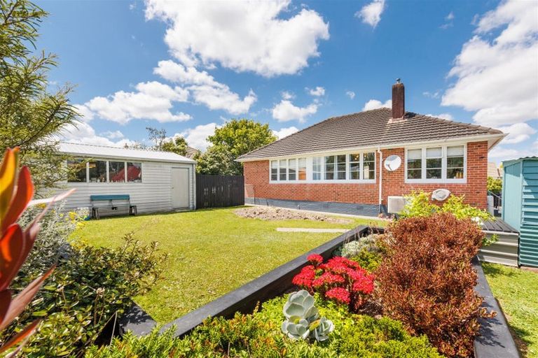 Photo of property in 59 Andrew Avenue, Roslyn, Palmerston North, 4414