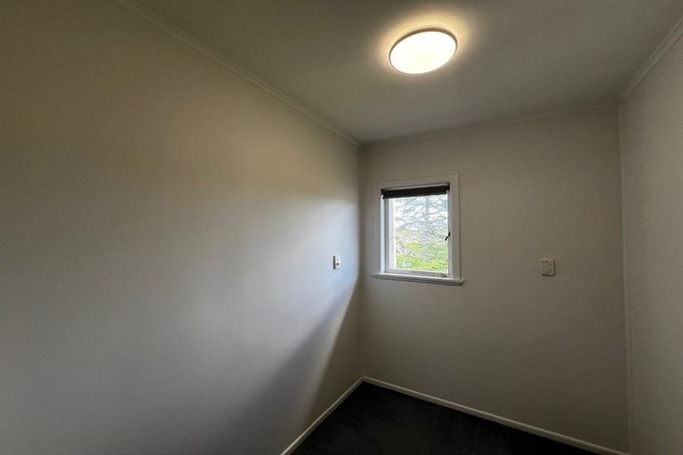 Photo of property in 95 Target Road, Totara Vale, Auckland, 0629