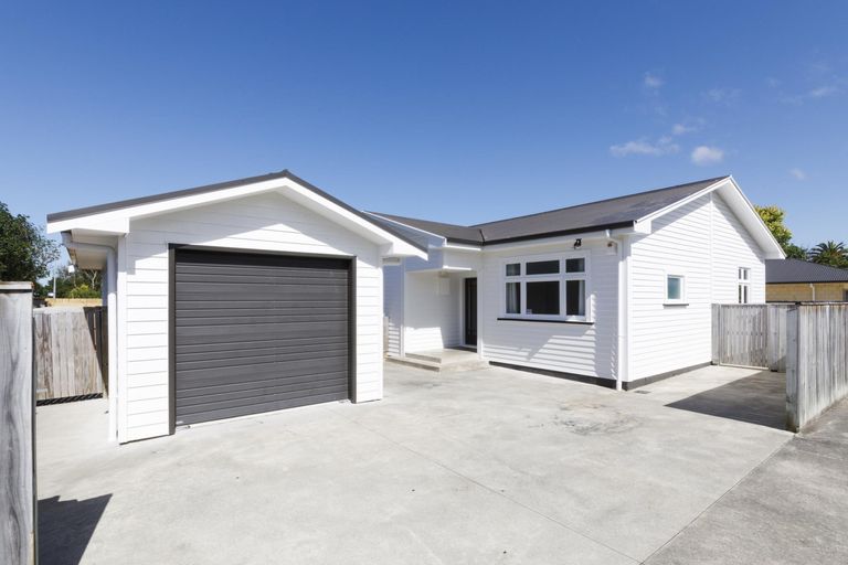 Photo of property in 61 Ferguson Street, Awapuni, Palmerston North, 4412