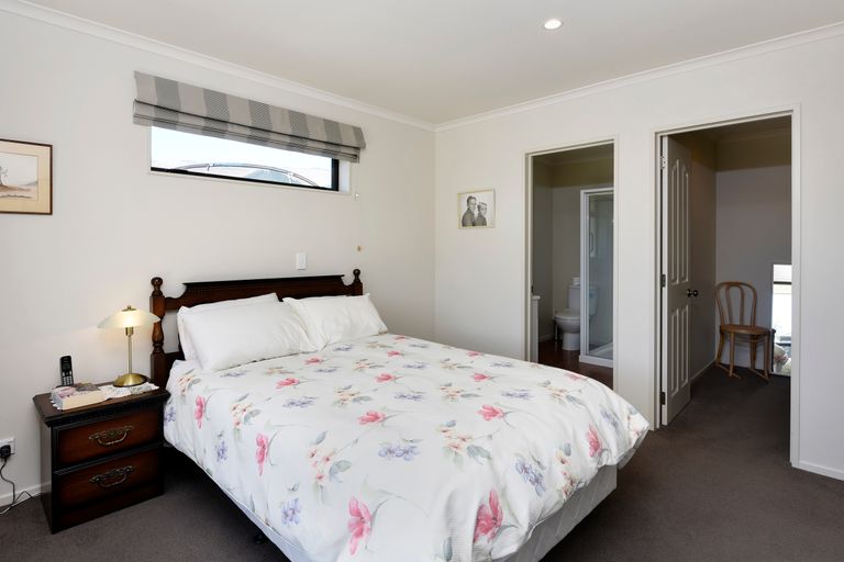 Photo of property in 39 Taranaki Place, Richmond, 7020