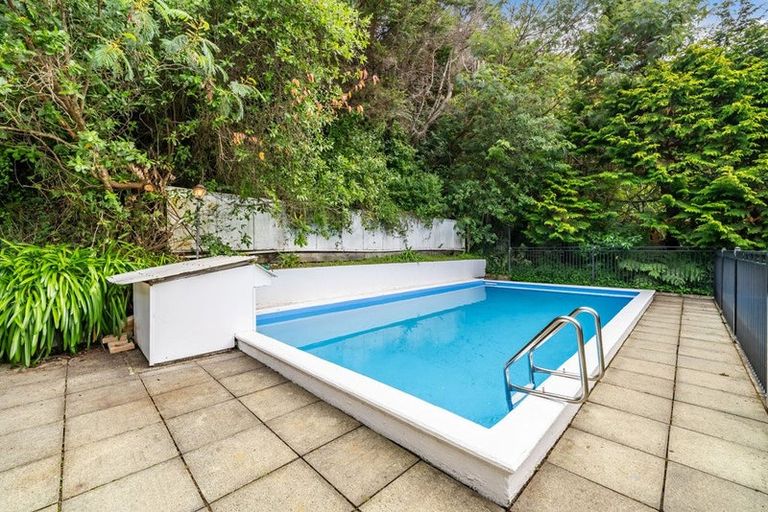 Photo of property in 120 Hine Road, Wainuiomata, Lower Hutt, 5014