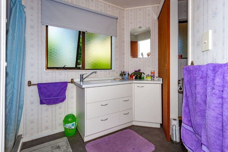 Photo of property in 118 Everitt Crescent, Whangamata, 3620