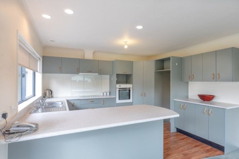 Photo of property in 6b Sunshine Avenue, Paraparaumu, 5032