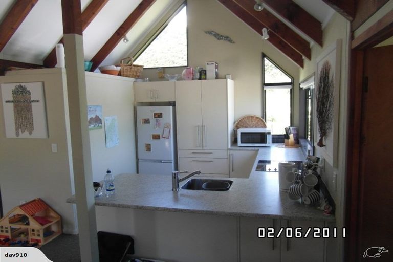 Photo of property in 15c Ratau Street, Mahia, 4198