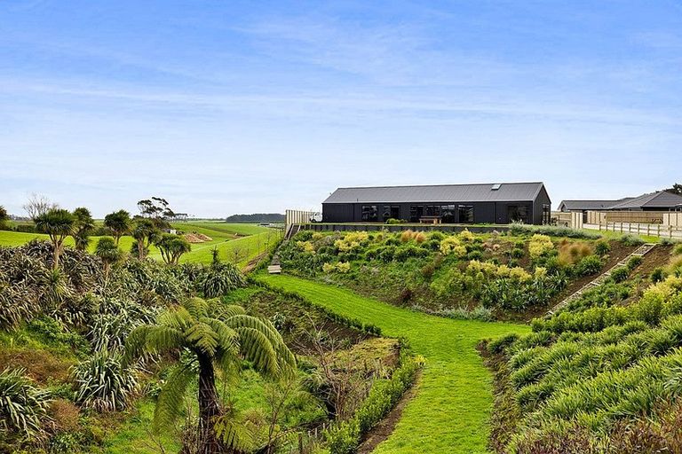 Photo of property in 51a Rata Street, Hawera, 4610