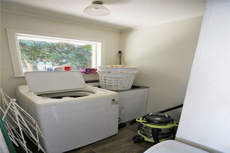 Photo of property in 2 Terence Street, Fairview Downs, Hamilton, 3214