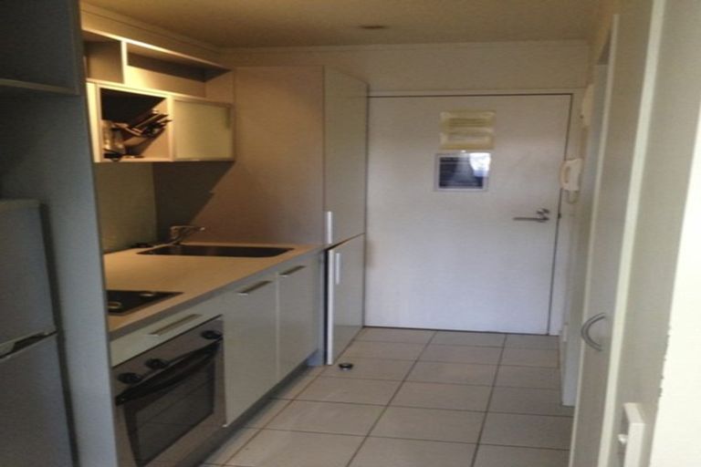 Photo of property in Luna Apartments, 1c/16 Burton Street, Grafton, Auckland, 1010