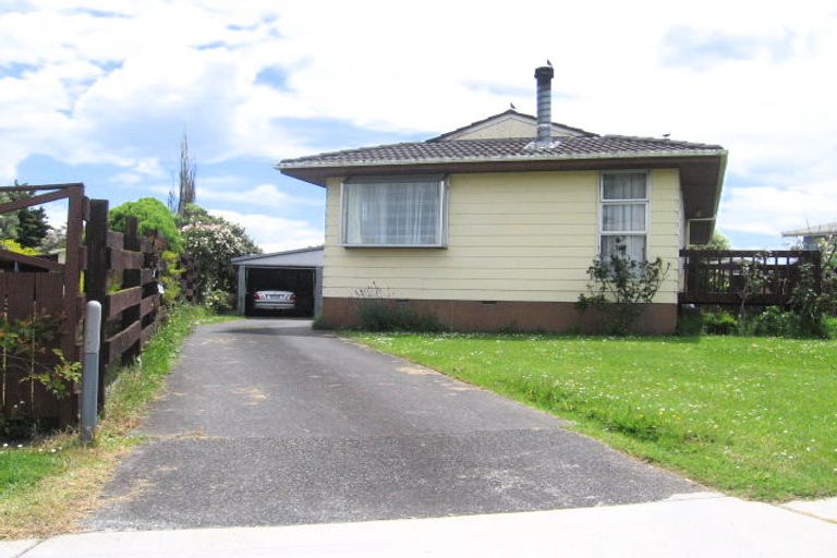 Photo of property in 6 Quintal Place, Papatoetoe, Auckland, 2025