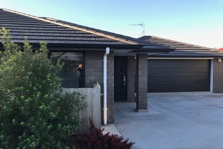 Photo of property in 22a Isabella Drive, Pukekohe, 2120