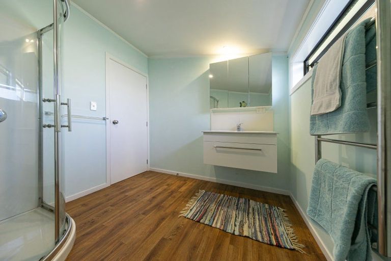 Photo of property in 9 Johnston Crescent, Haast, 7886