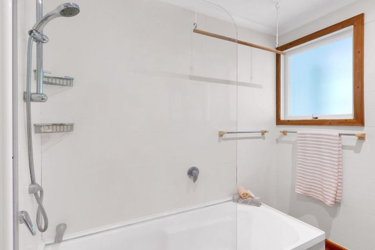 Photo of property in 8 Brennan Place, Hillcrest, Hamilton, 3216