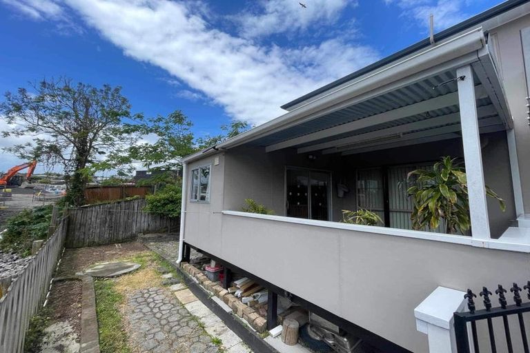 Photo of property in 9 Snell Place, Pakuranga, Auckland, 2010