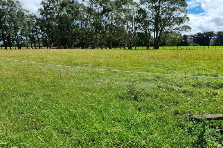 Photo of property in 37 Tutaekara Road, Pahiatua, 4987