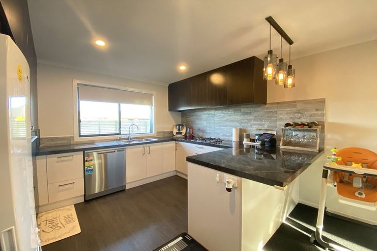 Photo of property in 18 Reuben Avenue, Rolleston, 7615