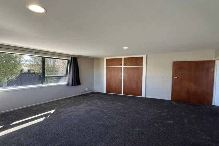 Photo of property in 135 Queenspark Drive, Parklands, Christchurch, 8083