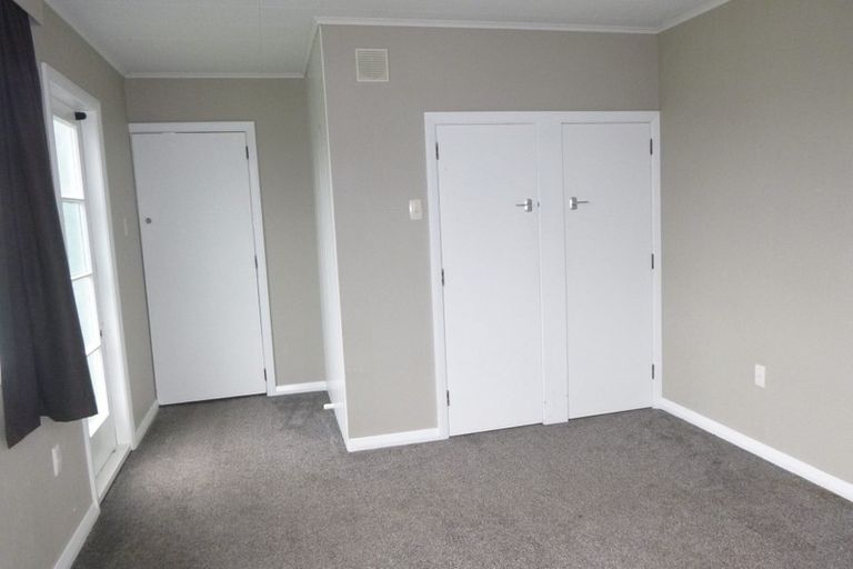 Photo of property in 25 Glasgow Street, Takaro, Palmerston North, 4412