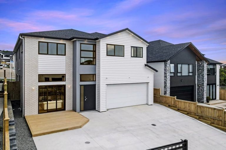 Photo of property in 63 Koromeke Street, Flat Bush, Auckland, 2019