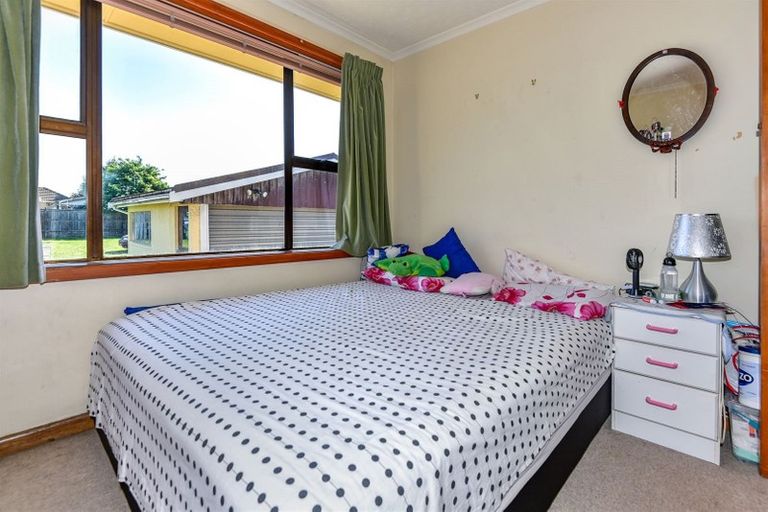 Photo of property in 18 Seymour Street, Hornby, Christchurch, 8042