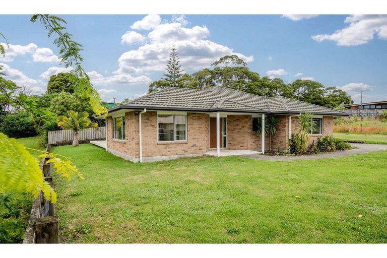 Photo of property in 14 Aranga Road, Kerikeri, 0230
