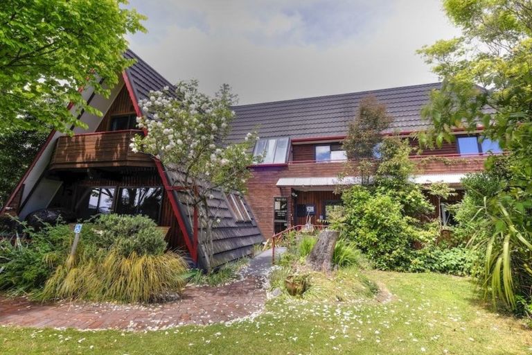 Photo of property in 518 Linwood Avenue, Woolston, Christchurch, 8062