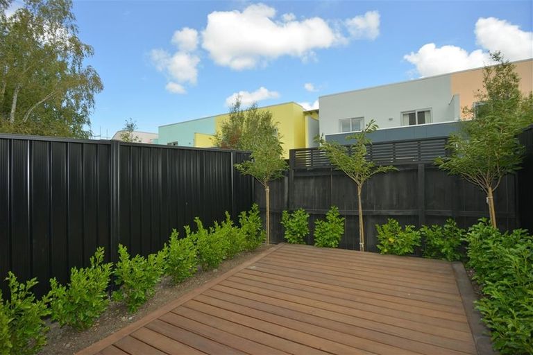 Photo of property in 5/90 Edgeware Road, St Albans, Christchurch, 8014