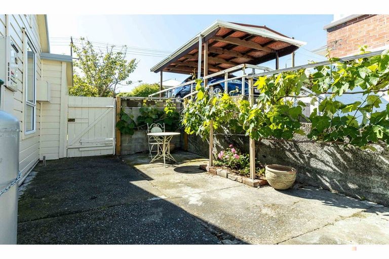 Photo of property in 6 Sutter Street, Seaview, Timaru, 7910