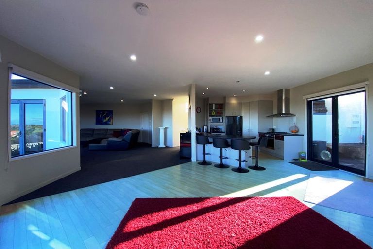 Photo of property in 1193 Whangaparaoa Road, Gulf Harbour, Whangaparaoa, 0930