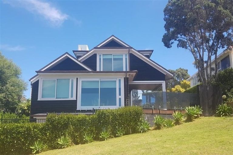 Photo of property in 37b View Road, Campbells Bay, Auckland, 0630
