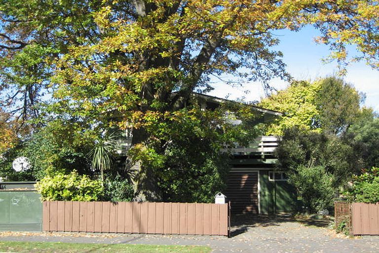 Photo of property in 488 Ilam Road, Bryndwr, Christchurch, 8052