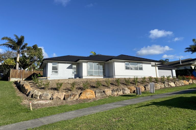 Photo of property in 20 Spinnaker Point, Haruru, 0204