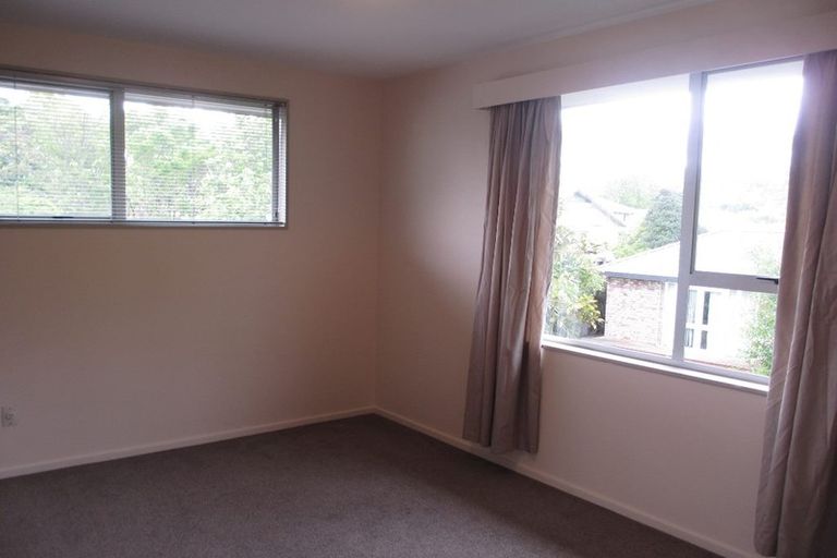 Photo of property in 2/14c Cashmere Road, Cashmere, Christchurch, 8022
