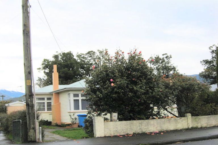 Photo of property in 37a Waitapu Road, Takaka, 7110