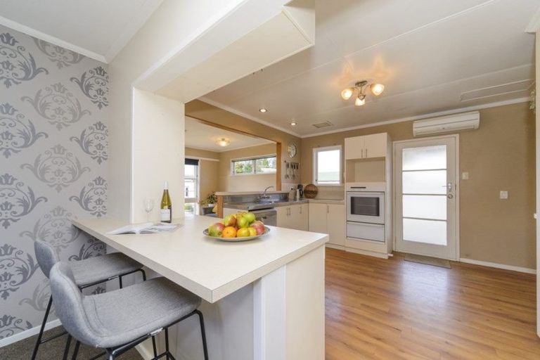 Photo of property in 9 Leslie Avenue, Cloverlea, Palmerston North, 4412