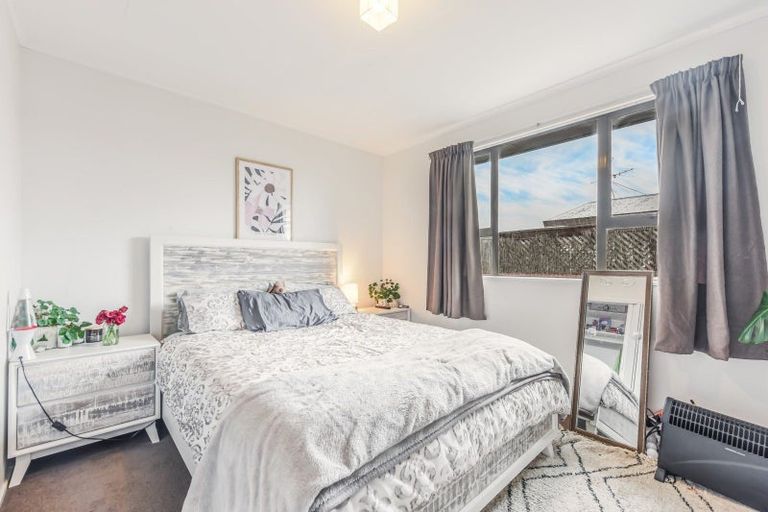 Photo of property in 2/5 Roto Street, Tahunanui, Nelson, 7011