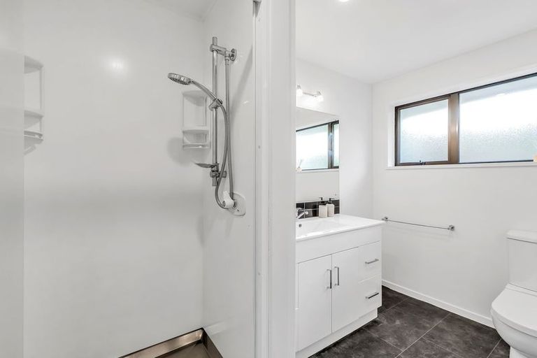 Photo of property in 24 Sabys Road, Halswell, Christchurch, 8025