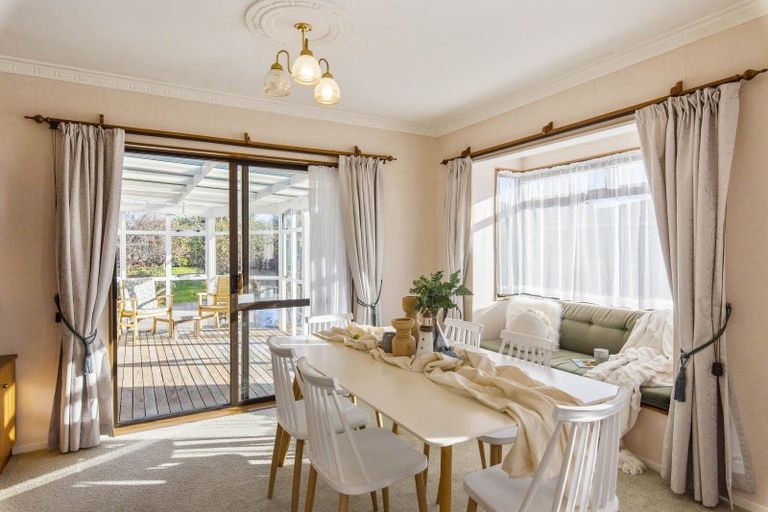 Photo of property in 82 Kapanui Road, Waikanae, 5036