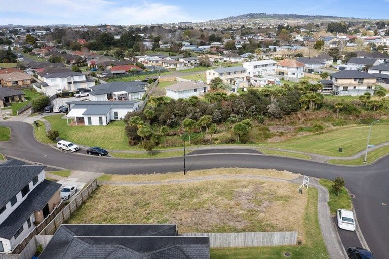 Photo of property in 9 Regis Park Drive, Pukekohe, 2120
