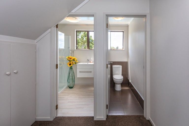 Photo of property in 9a Puriri Place, Whitianga, 3510